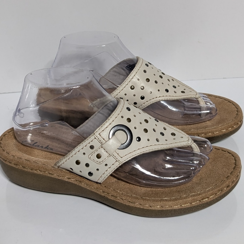 Clarks Cream Perforated Leather Toe-Post Sandals with Metal Ring Accent
